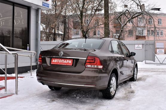 Volkswagen Polo V Рестайлинг